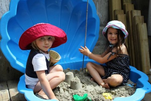 1-Girls-in-sandpit